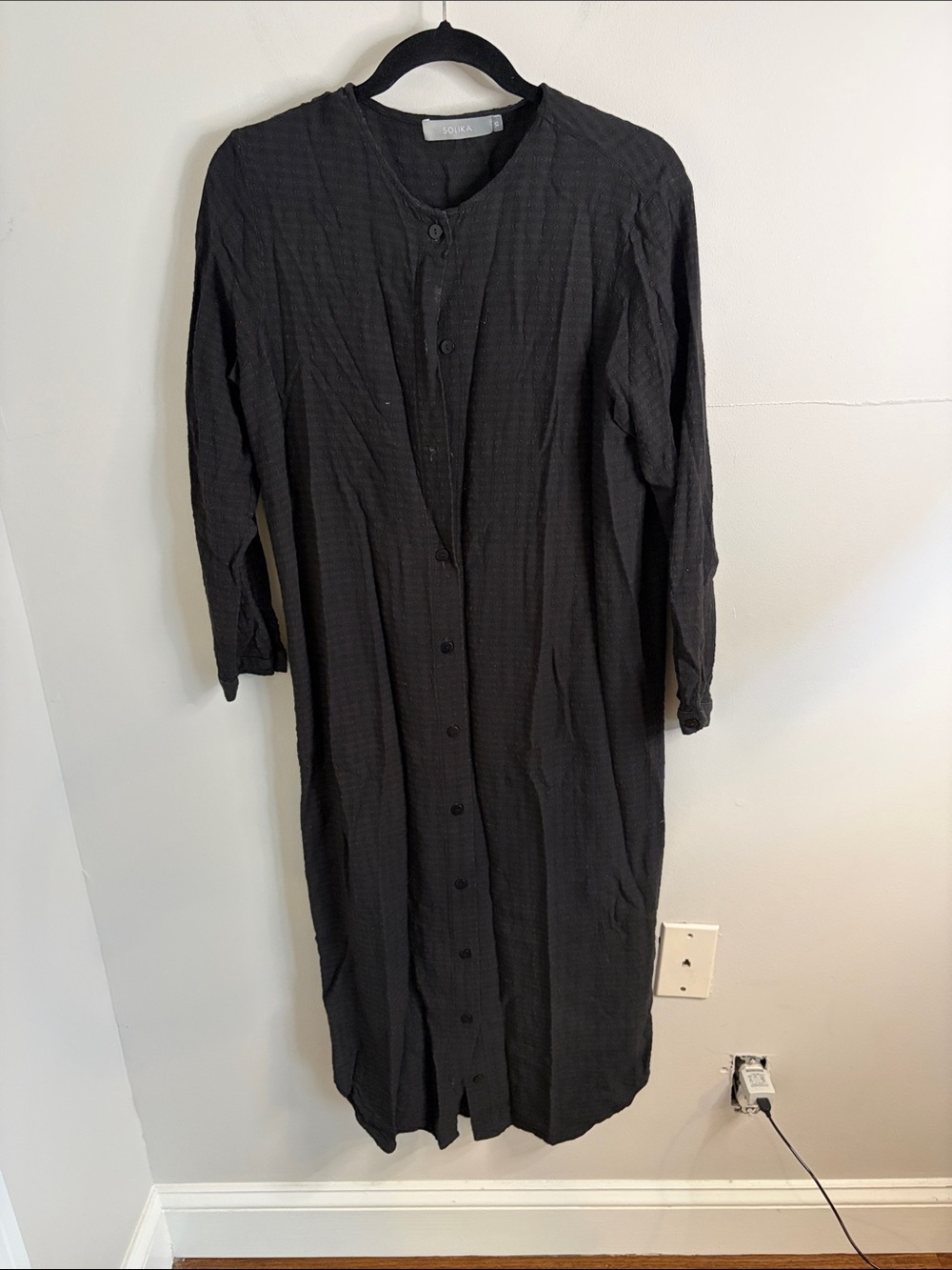 Solika Black Button-Front Long Sleeve Dress